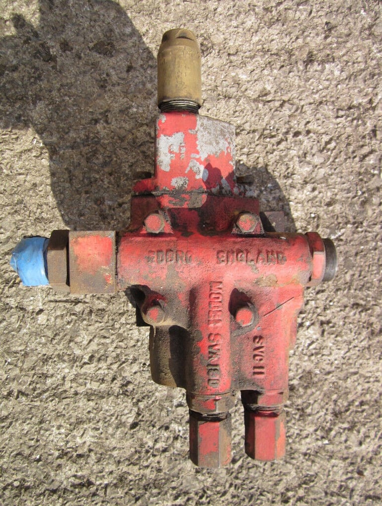  Vintage EDBRO tipping air valve - Model SVA 180
