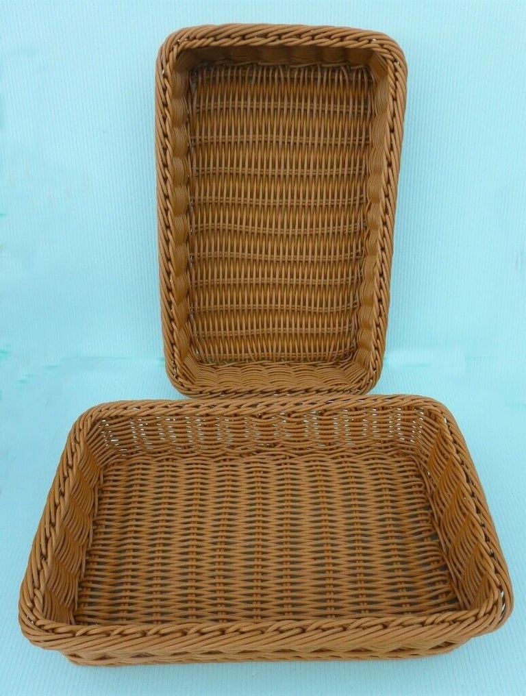 Set of 6 Polly Wicker baskets / trays, by Gadsby.