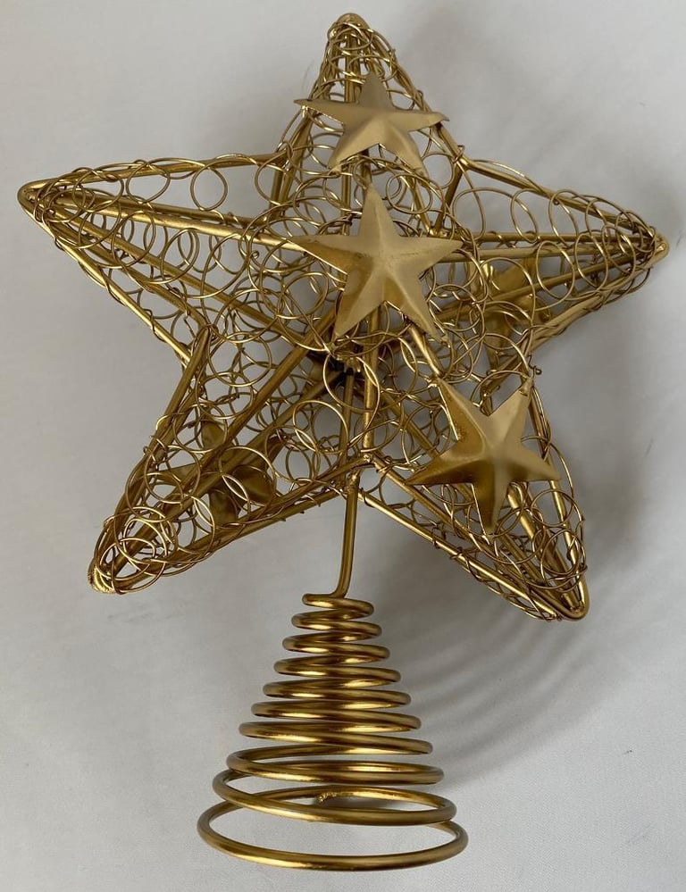Beautiful Large Filigree Gold Star Tree Topper