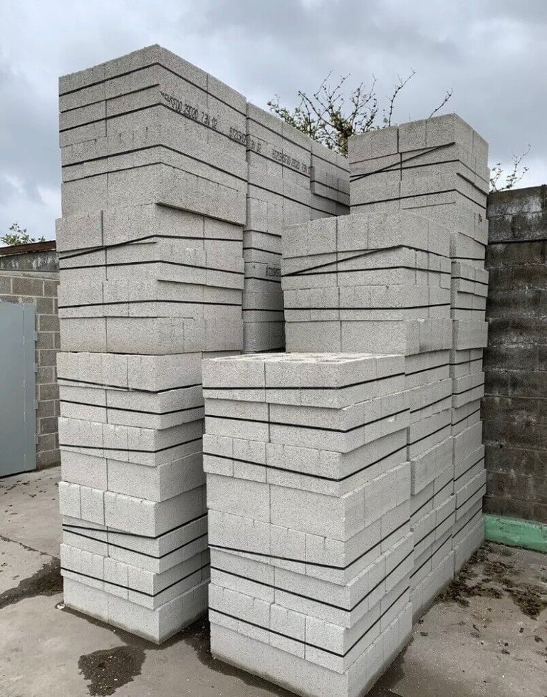 215m 7.3n High Dense Hollow Blocks 32 Blocks Per Pack 440x215x215m @ £100 + VAT