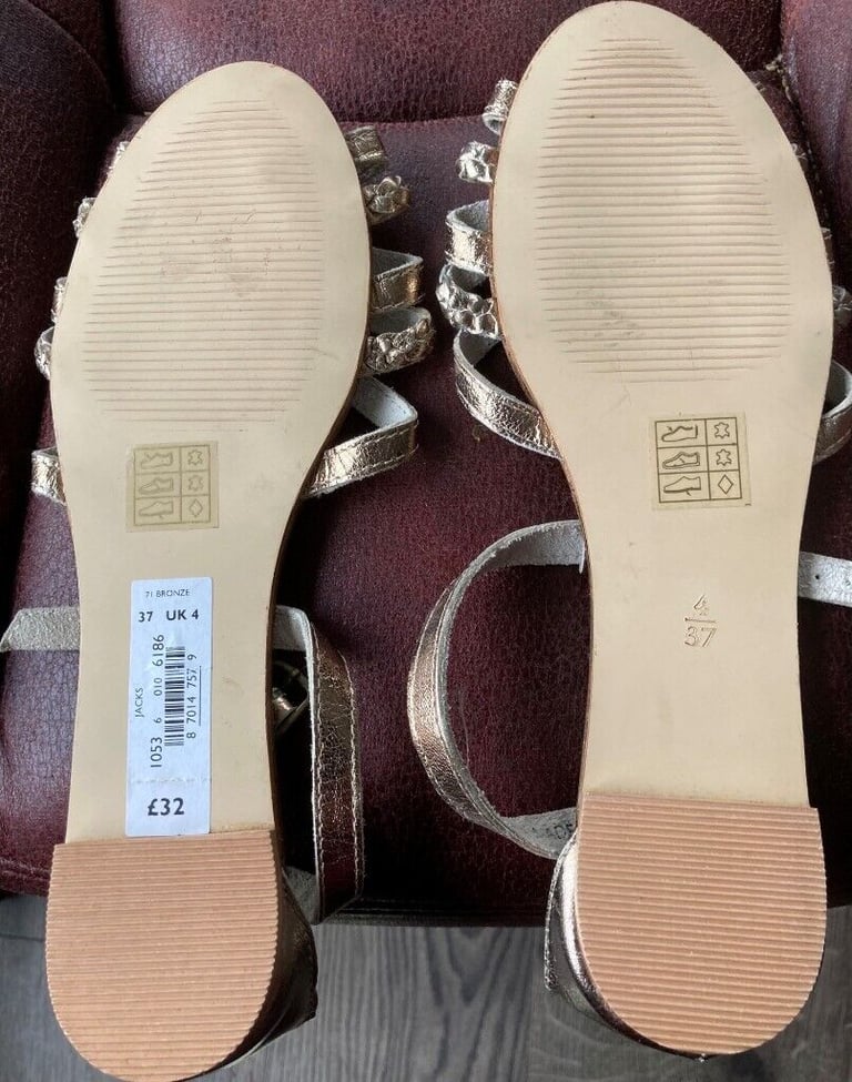 Gold coloured ladies sandals