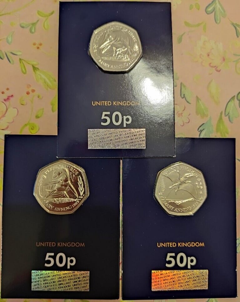  UK 2021 CHANGE CHECKER SET OF 3 X 50 PENCE COINS;DINOSAURUS; BUNC