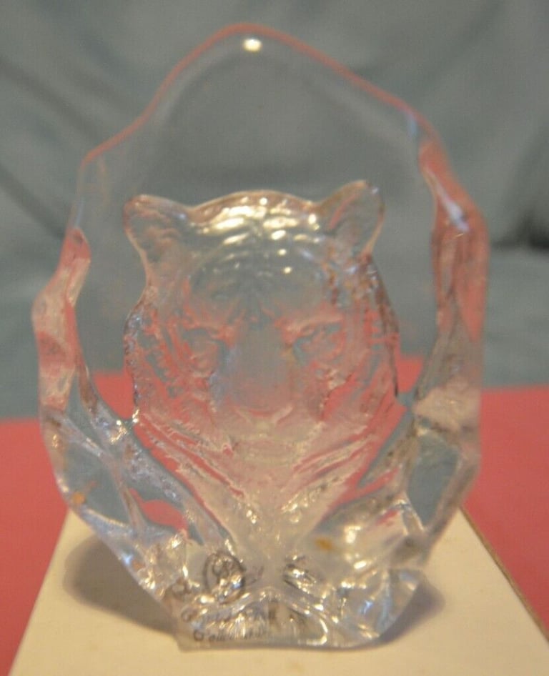 TIGER PAPER WEIGHT AND LIGHT STAND