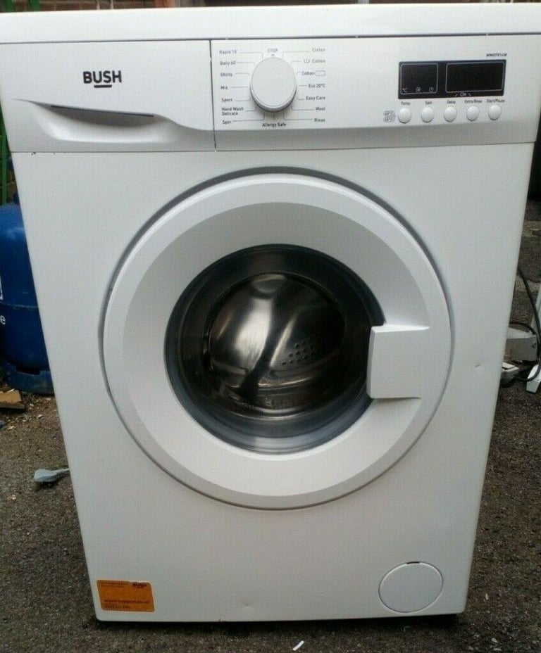 image for bush washing machine WMDF814W breaking for parts.