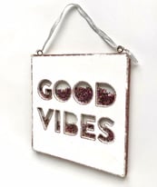Wall / door decoration sign Good Vibes with glitter 15x15cm