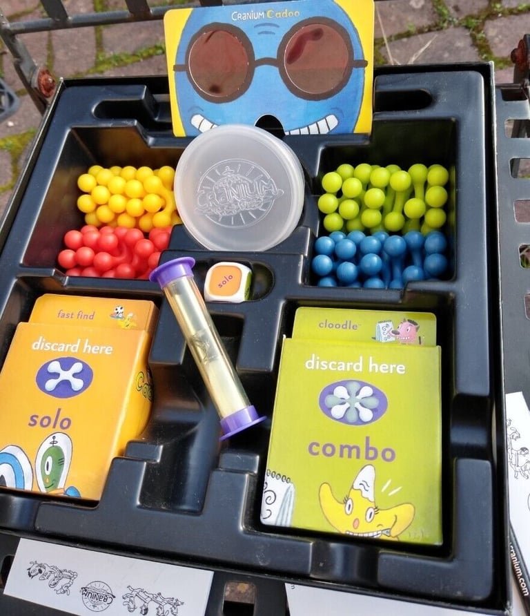'Cadoo' Board Game, as new: fun action for everyone. Superb condition