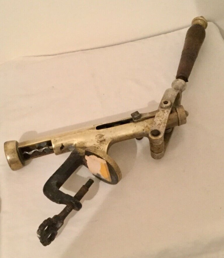“THE DON” 1910/1920 PUBLIC BAR CORK EXTRACTOR