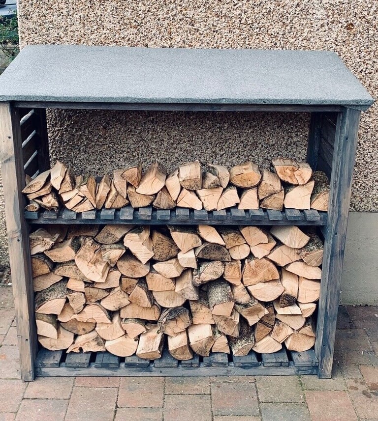 Handmade Wooden Log Store/Bin with Felt Roof