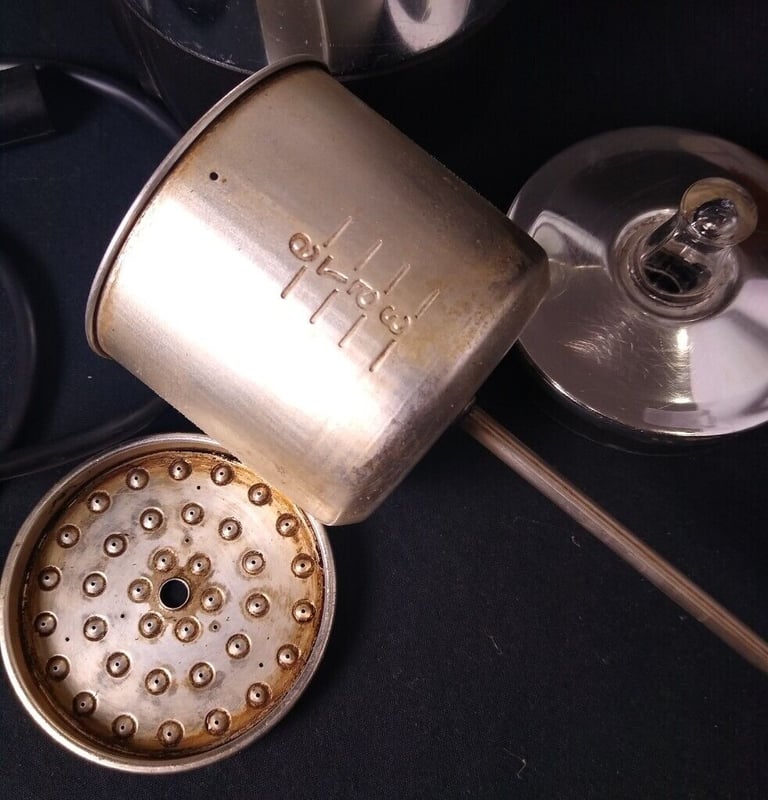 Russell Hobbs electric coffee percolator with lead, can deliver locally for free