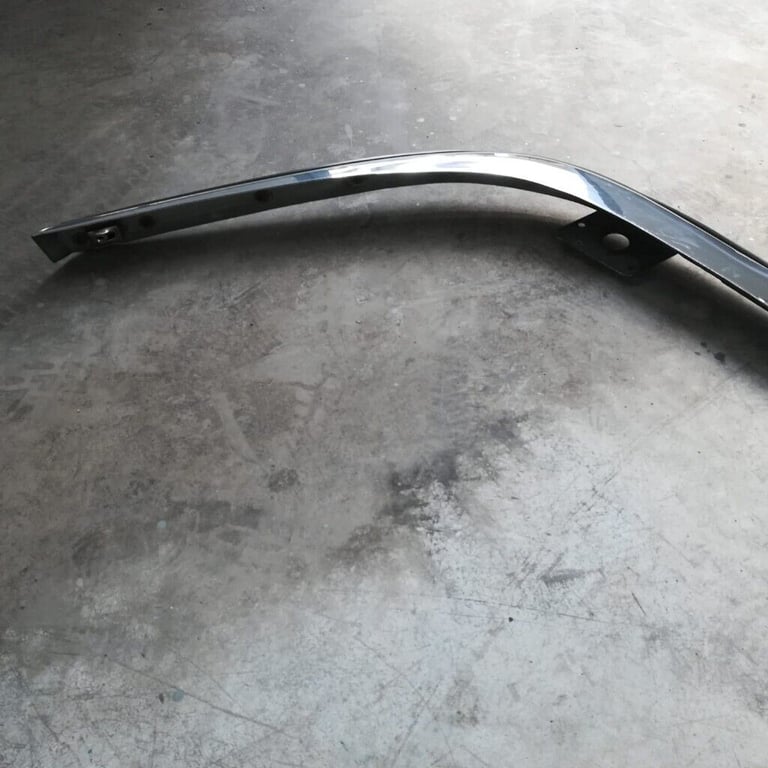 Front bumper for Maserati Indy