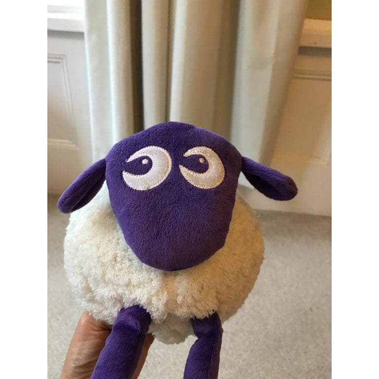 Ewan the dream sheep - as new 