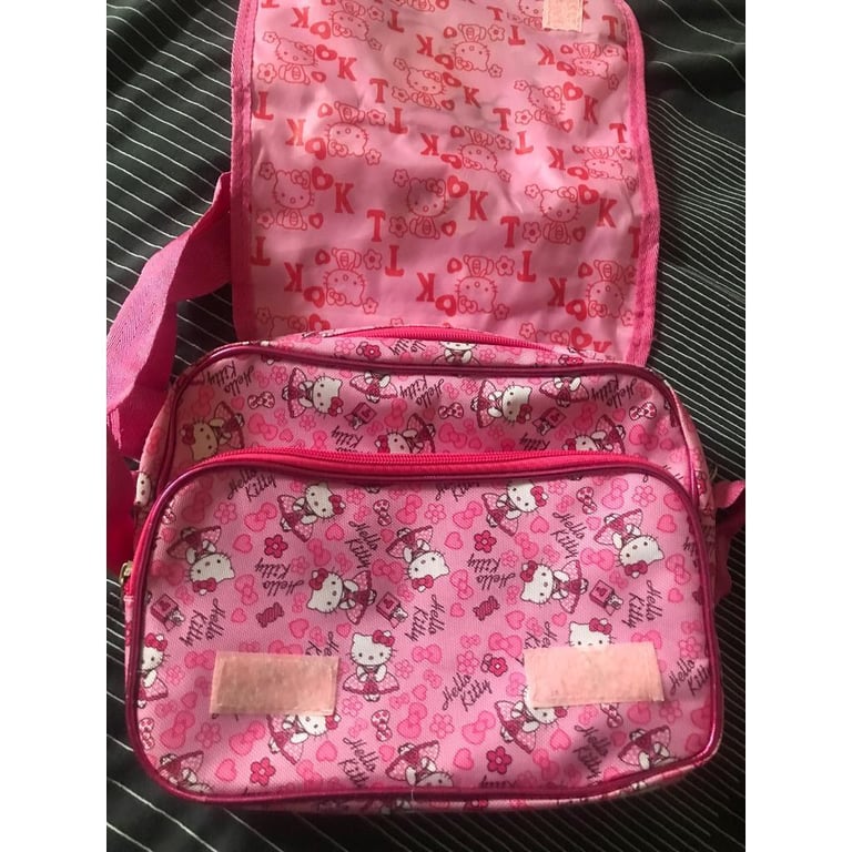 Hello kitty ideal as changing bag/ only £2