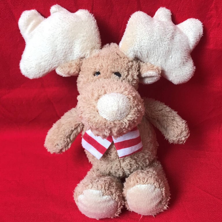  Moose, elk, reindeer soft toy. Kinder Egg. £3 ovno. Can post.