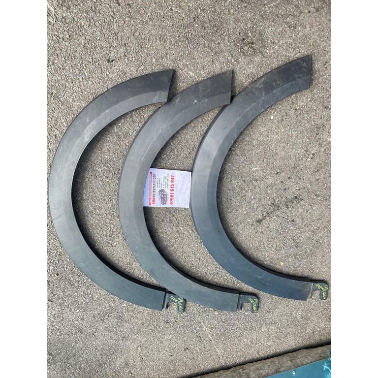 image for     Mini Cooper 2018 f55 f56  Driver side front Wheel Arch Trim Cover 