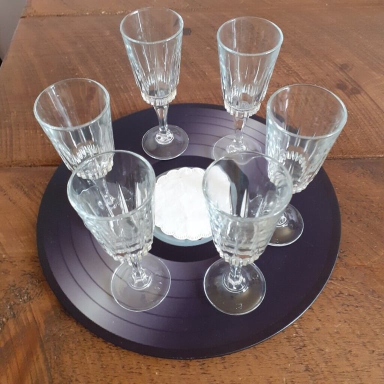 6 Wine / Sherry / Port Glasses 