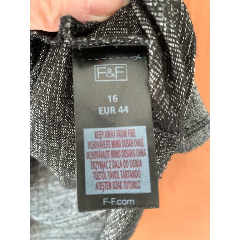 Ladies F&F top, size 16