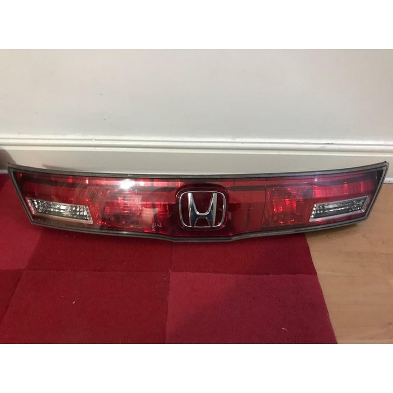 image for Original Honda Civic Mk8 Tailgate Light