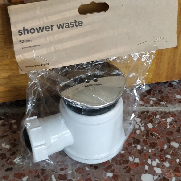 New 50mm shower tray waste from Travis Perkins