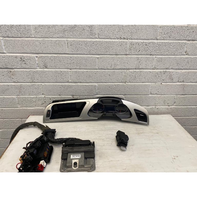image for Audi A4 1.8TSFI S Line Instruments Cluster ECU + Key, Fit Audi 08-12