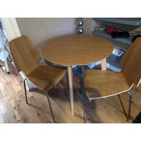 Table plus two chairs 