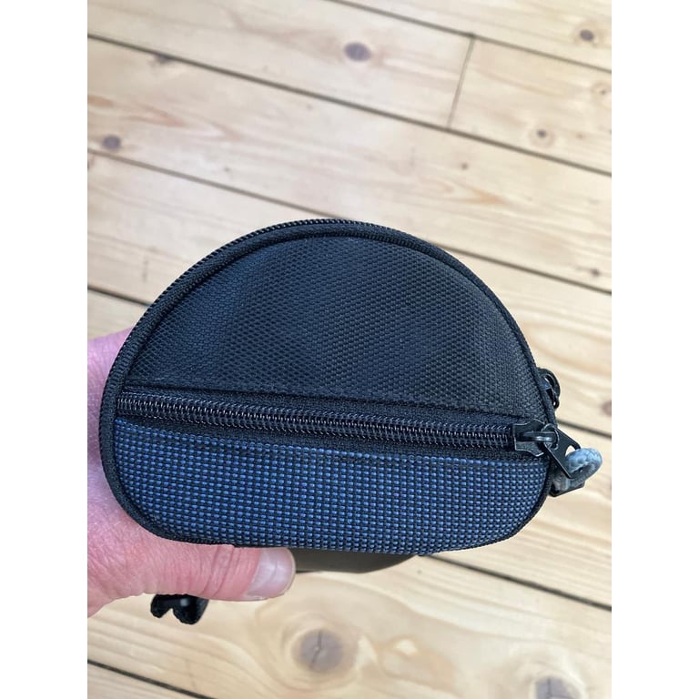 Saddle bag. 