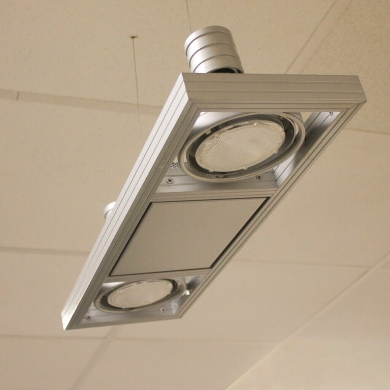 Spot Light Unit, Ceiling Hanging, 2 x PAR30 CDM-R Lamps Easy LED Conversion.