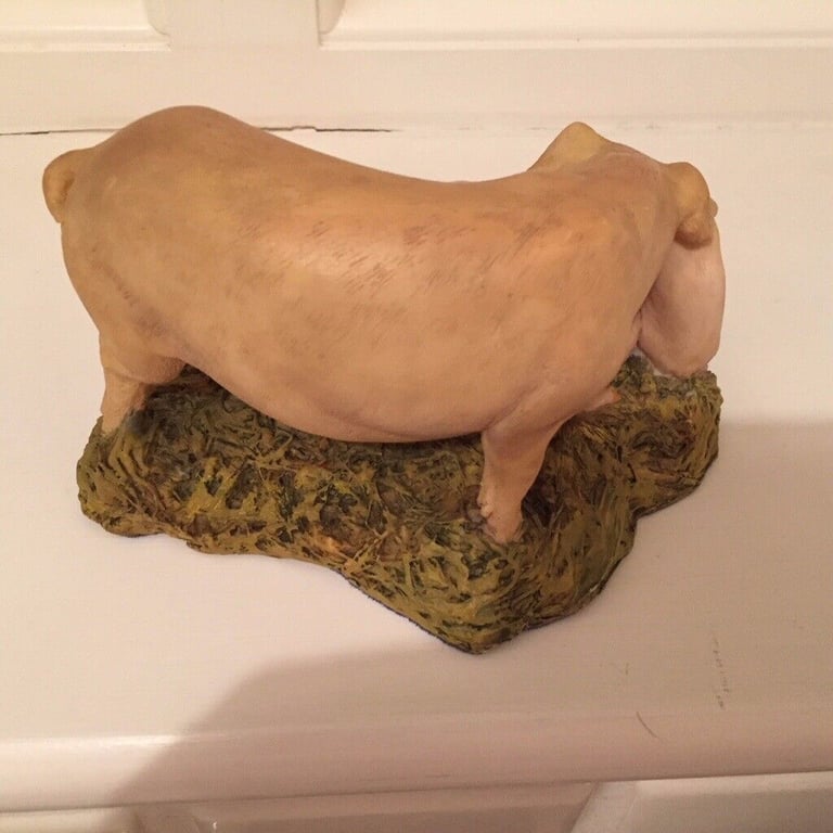 Aynsley pig family ornament