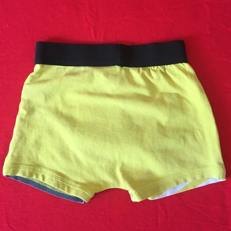 3 pairs boys' boxers: 2 x 3-4 yrs (Robot, Pokemon), 4-5 yrs (Batman) & 1 pr blue pants 6-7 yrs .