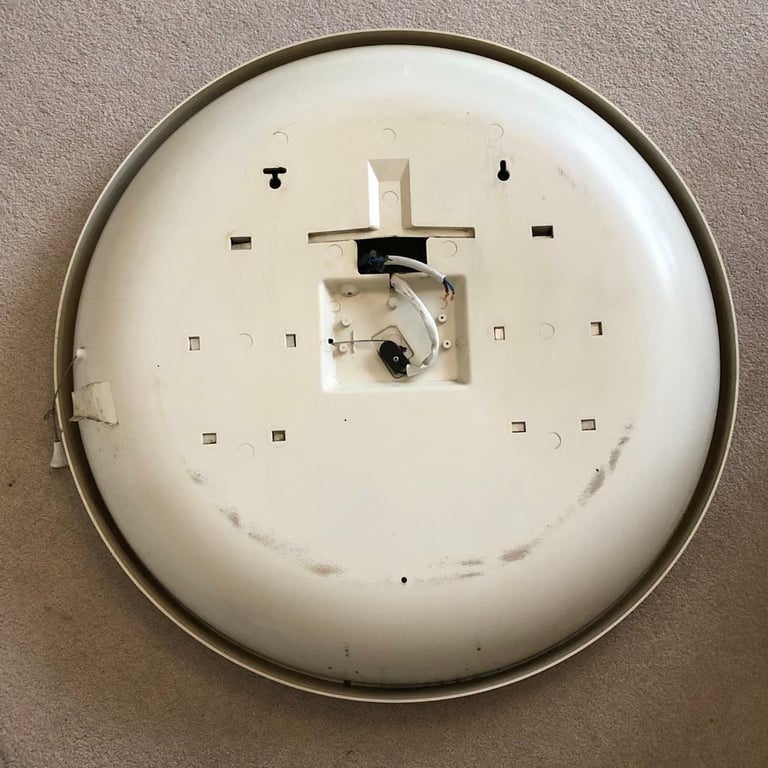 Vintage Retro 1970s Round Bathroom Mirror - Tilts & Lights Up