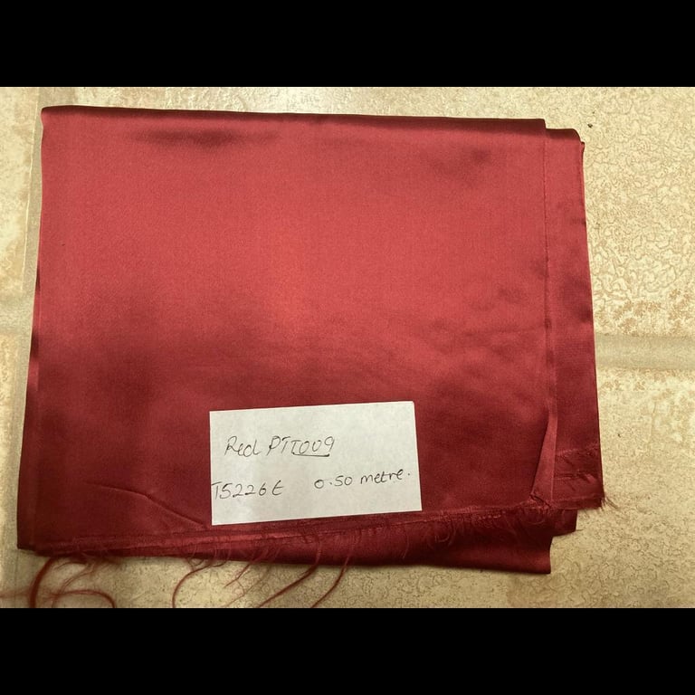 image for Red Viscose lining 0.5m 