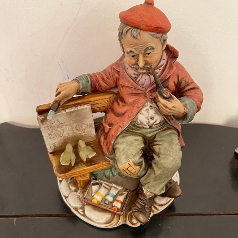 ROYAL MERIDIAN HANDGEMALT NORITAKE PORCELAIN STATUETTE FIGURINE MAN 