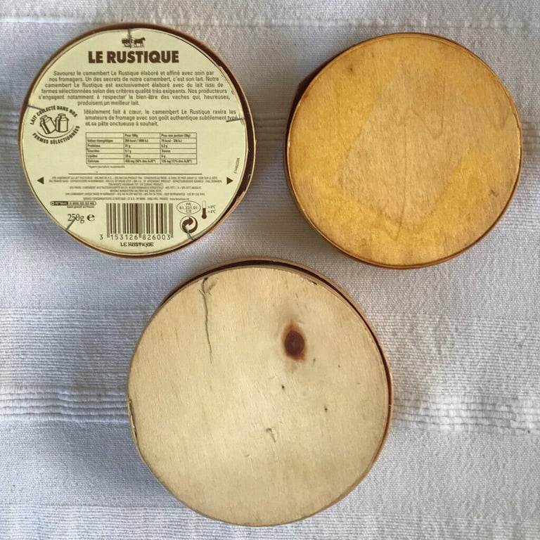 3 different Camembert boxes, varnished. Ideal for display. £4 ovno lot. Happy to post.  