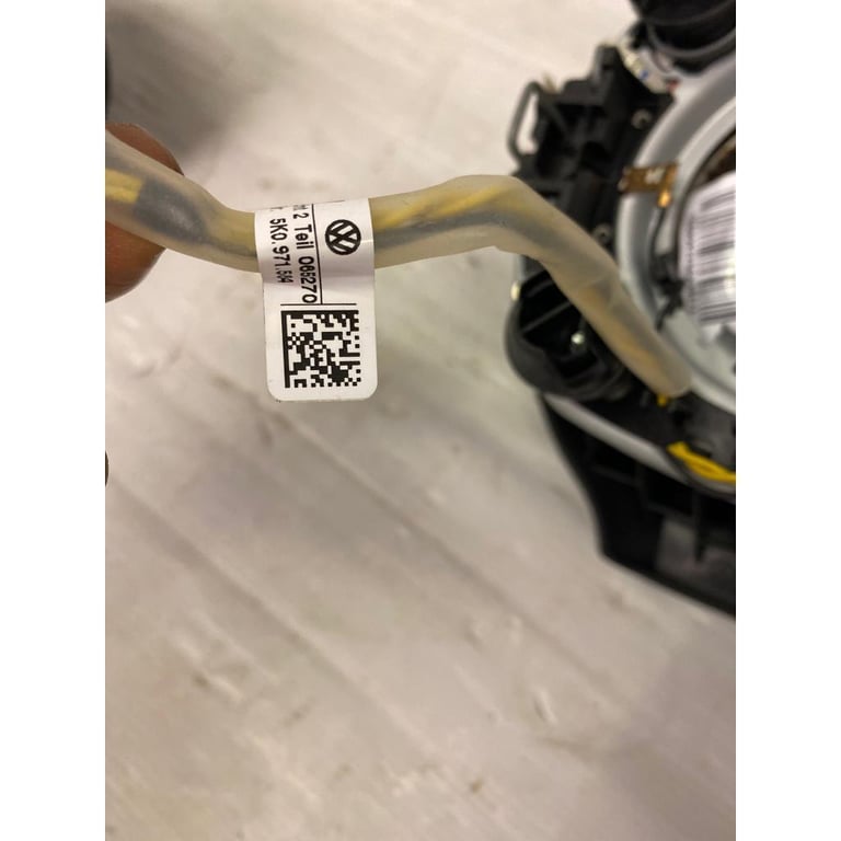 VW Golf TSI Steering Wheel + Airbag, Part Number: PA6-GF30