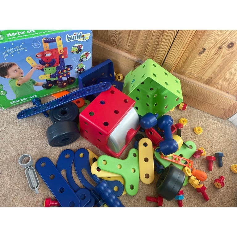 ELC build it starter set and airplane set 