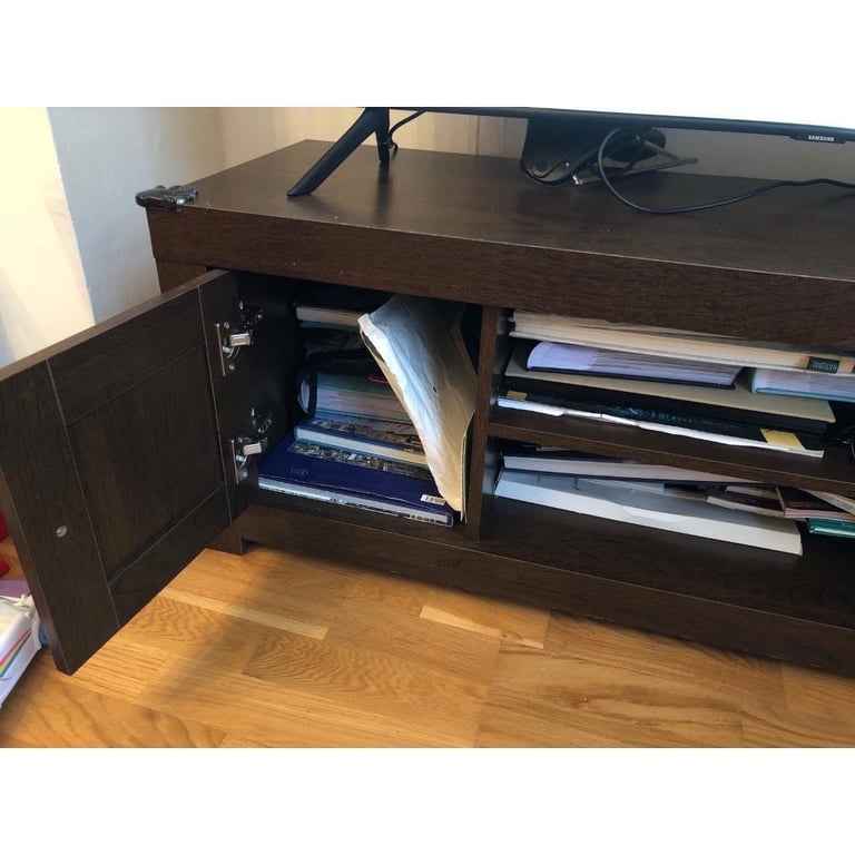 Second hand tv unit