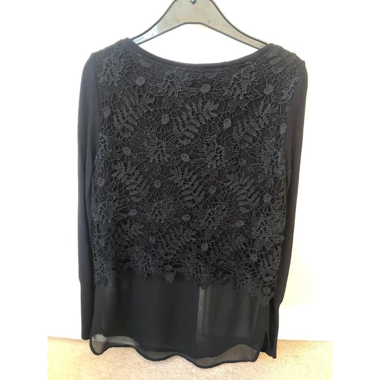 Mint Velvet size 8 black top