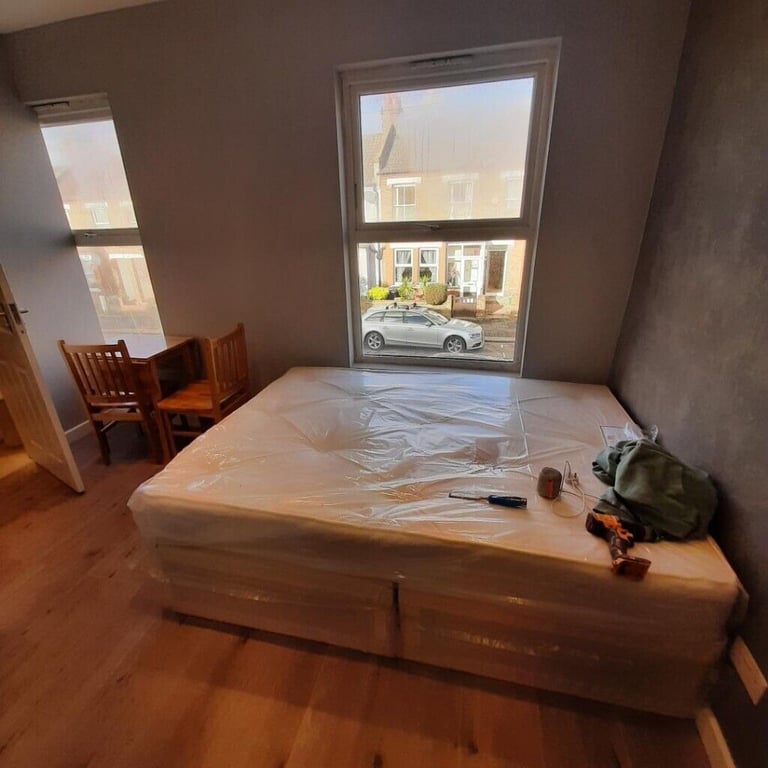 '*HANWELL,W7,* BRAND NEW REFURBISHED STUDIO, Elizabeth line is 15 minutes to Paddington & Heathrow
