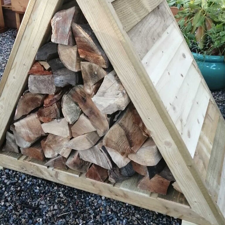 Handmade Triangular Wooden Log Store
