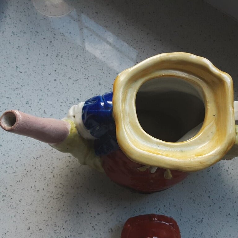 19TH CENTURY TOBY PEG LEG TEAPOT, STAFFORDSHIRE, c.1880-1901