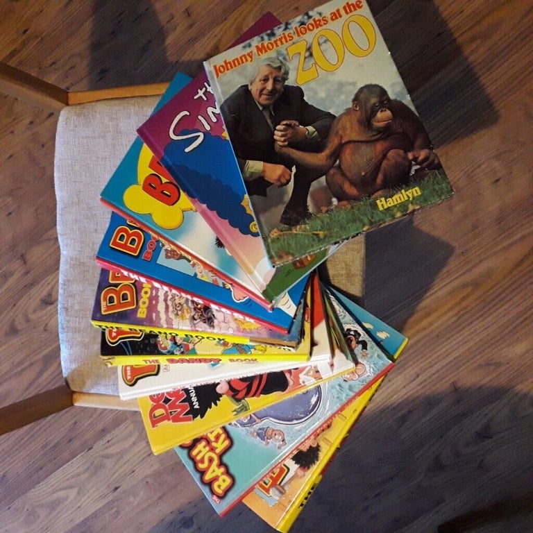 JOB LOT OF ANNUALS