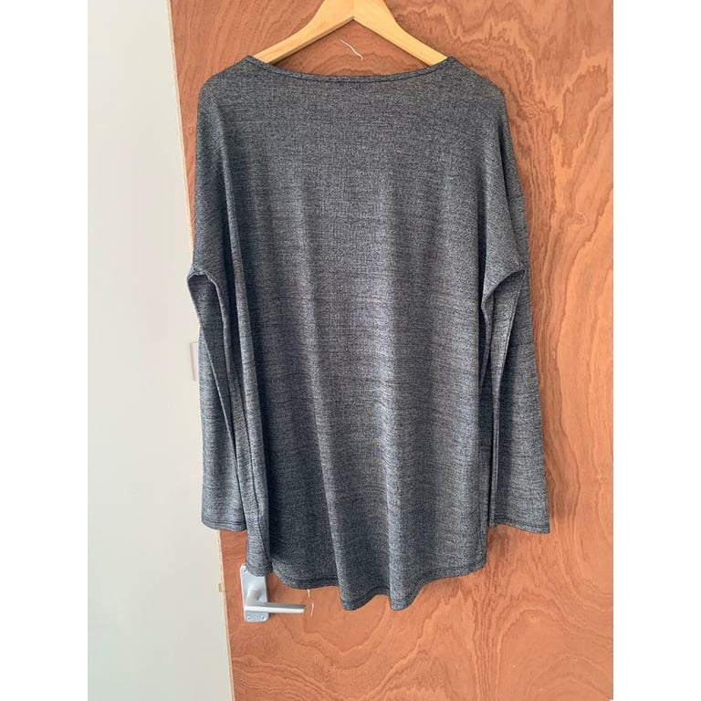 Ladies F&F top, size 16