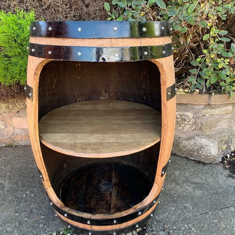 Whisky barrel and lids