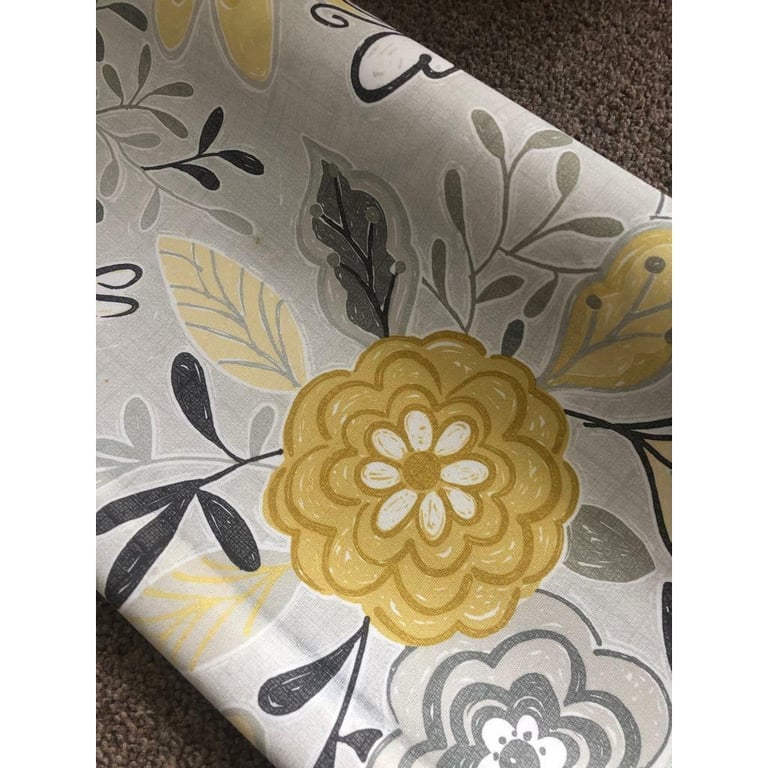 Hilary’s grey & yellow roller Blind