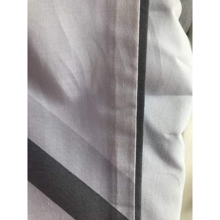 King Size Duvet set white sliver. Grey & pink