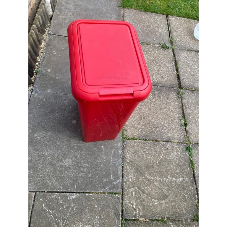 Plastic recycling bin and red kettle in Gorseinon, Swansea Gumtree