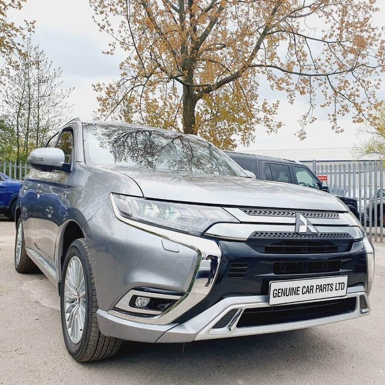 BREAKING MITSUBISHI OUTLANDER PHEV4H 2.4 PETROL HYBRID 2020-21 FOR PARTS