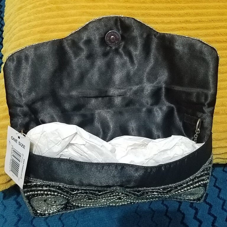 Black Beaded Scallop Clutch Bag, New   £7