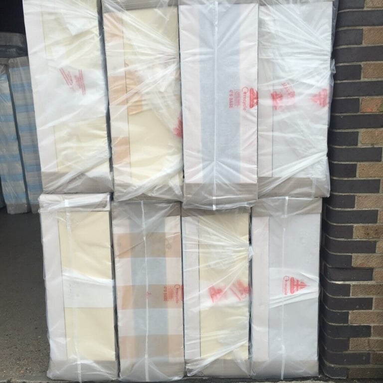 **100% GUARANTEED PRICE!**BRAND NEW-Double Divan Bed With Mattress Options-Small Double Bed