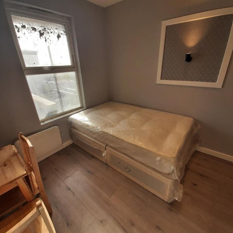 '*W7 HANWELL**  DOUBLE STUDIO - 15 MINUTES PADDINGTON & HEATHROW