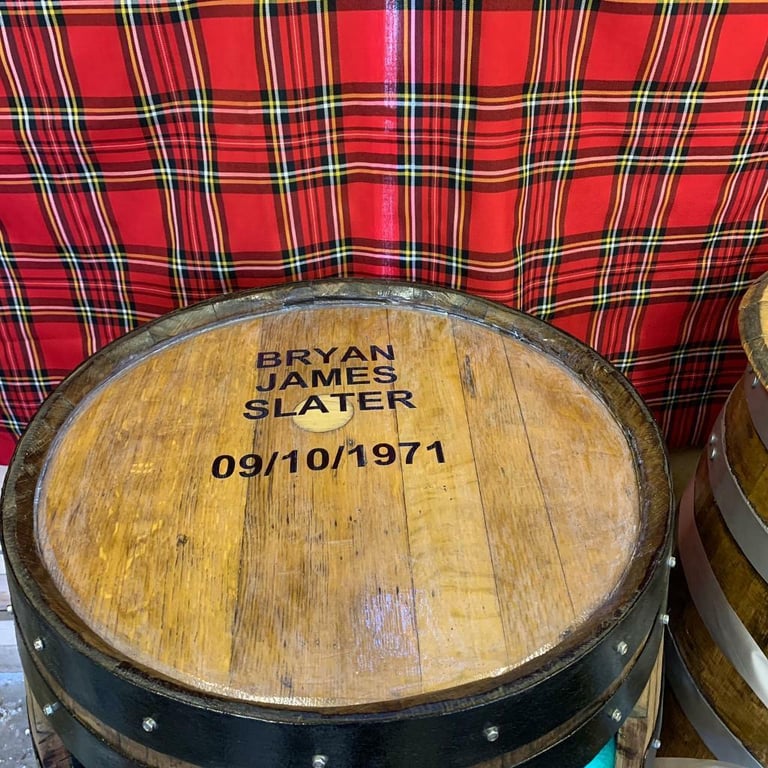 Whisky barrel and lids